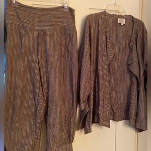 Masai Clothing Company top and pant set